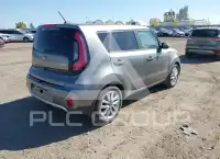 2018 KIA Soul photo