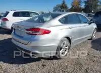 2018 Ford FUSION photo