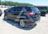 2018 Ford ESCAPE photo