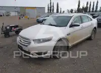 2018 Ford TAURUS photo