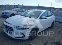 2018 Hyundai Elantra photo