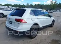 2018 Volkswagen Tiguan фото
