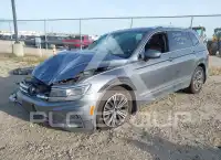 2018 Volkswagen Tiguan photo