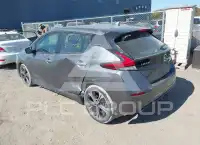 2019 Nissan LEAF photo