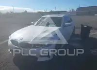 2019 BMW 330 photo