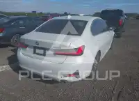 2019 BMW 330 photo