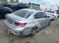 2019 BMW 330 фото