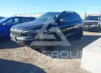 2019 Jeep CHEROKEE photo