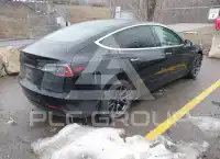 2019 Tesla Model 3 фото