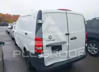 2019 Mercedes Benz METRIS photo