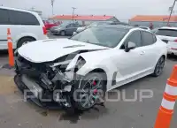 2019 KIA Stinger фото
