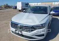 2019 Volkswagen Jetta фото