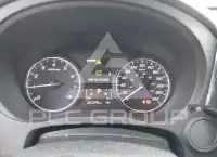 2020 Mitsubishi OUTLANDER photo