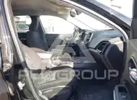 2020 Jeep CHEROKEE photo