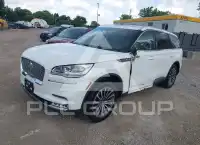 2020 Lincoln Aviator фото
