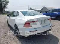2020 Volvo S60 photo