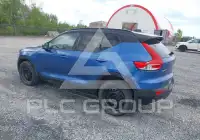 2020 Volvo XC40 фото