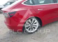 2020 Tesla MODEL 3 фото