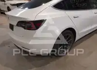 2020 Tesla Model 3 фото