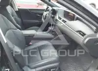 2020 Lexus ES photo
