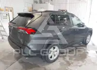 2020 Toyota RAV4 photo