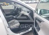 2020 Toyota RAV4 фото