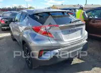 2020 Toyota C-HR photo