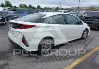 2020 Toyota PRIUS фото