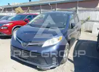 2020 Toyota SIENNA фото