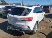 2020 Ford ESCAPE photo