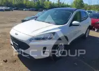 2020 Ford ESCAPE photo