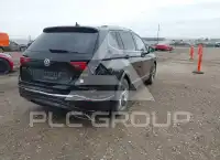 2020 Volkswagen Tiguan photo
