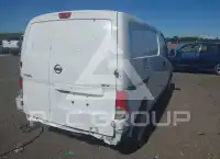 2021 Nissan NV 200 фото