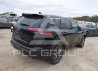 2021 Nissan ROGUE photo