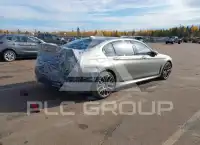2021 BMW 750 photo