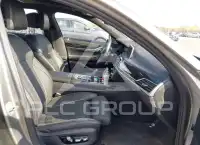 2021 BMW 750 photo