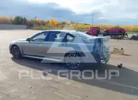 2021 BMW 750 photo