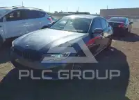 2021 BMW 330 фото