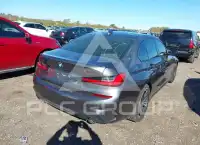 2021 BMW 330 фото