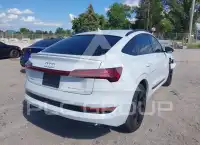 2021 Audi E-TRON фото