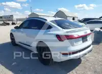 2021 Audi E-TRON фото