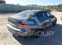 2021 Volvo S60 фото