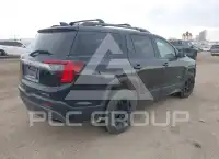 2021 GMC ACADIA photo