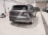 2021 Porsche Cayenne photo