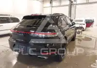 2021 Porsche MACAN photo