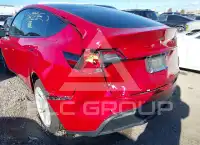 2021 Tesla Model Y фото