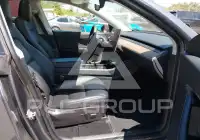 2021 Tesla Model Y photo