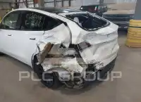 2021 Tesla Model Y photo