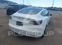 2021 Tesla MODEL 3 фото