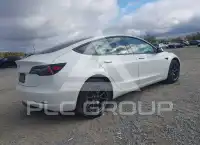 2021 Tesla Model 3 фото